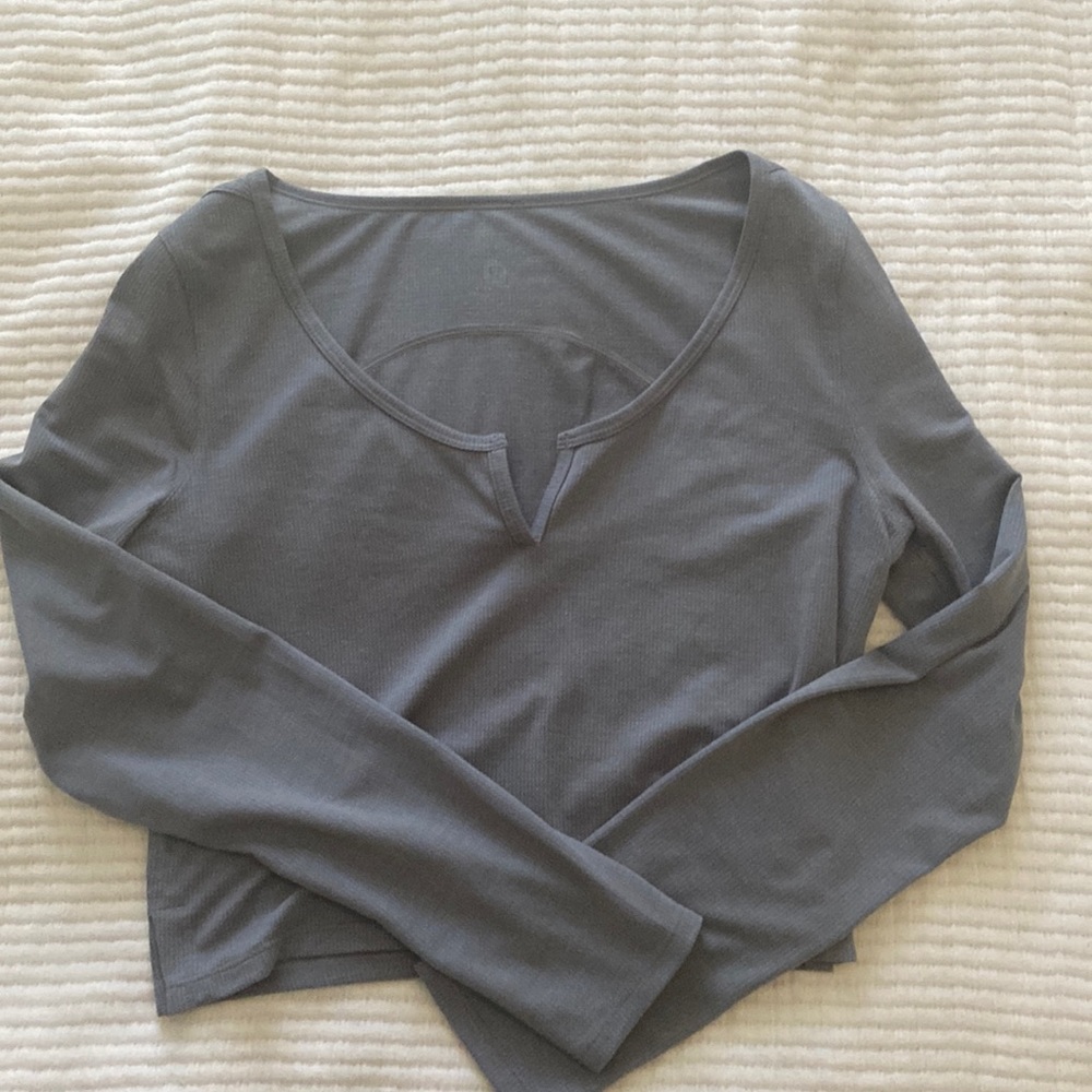 Lululemon long sleeve cropped top